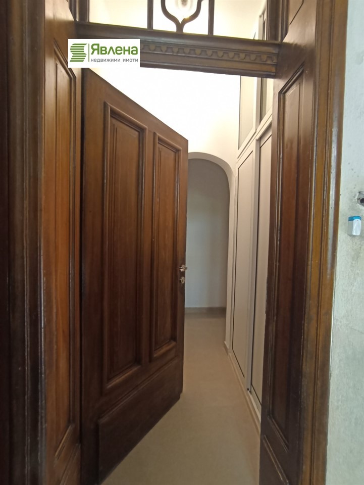 In vendita  Piano della casa Sofia , Tsentar , 220 mq | 71039983 - Immagine [7]