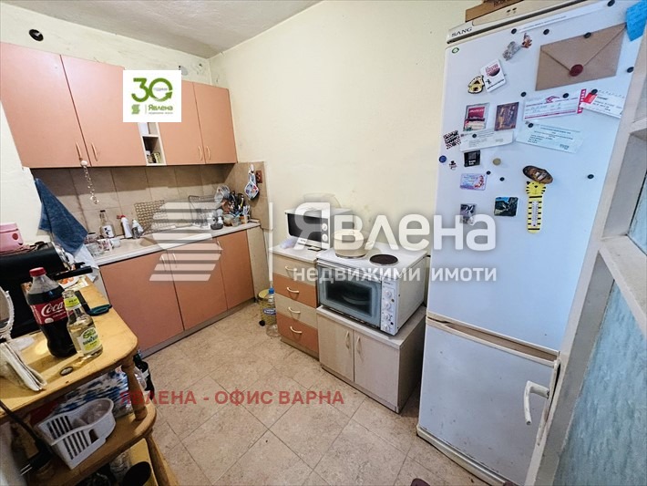 Продава КЪЩА, гр. Аксаково, област Варна, снимка 11 - Къщи - 48524919