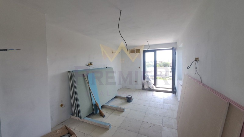 Na prodej  Dům oblast Varna , Neofit Rilski , 324 m2 | 40896321 - obraz [14]