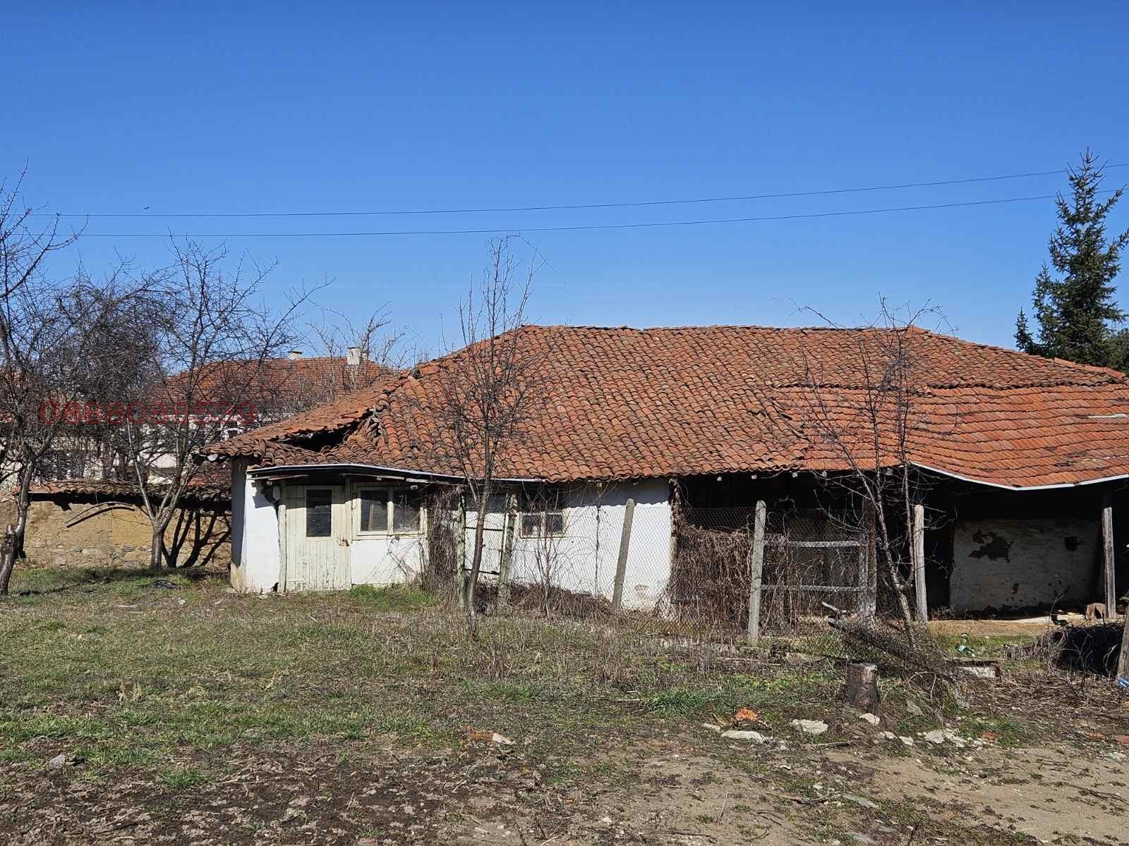 Продава КЪЩА, с. Черньово, област София област, снимка 2 - Къщи - 54011921
