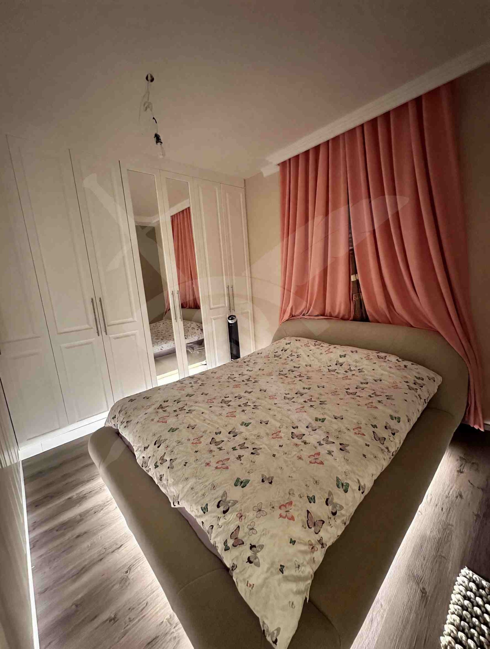 Продава КЪЩА, гр. Бургас, Сарафово, снимка 8 - Къщи - 55056394
