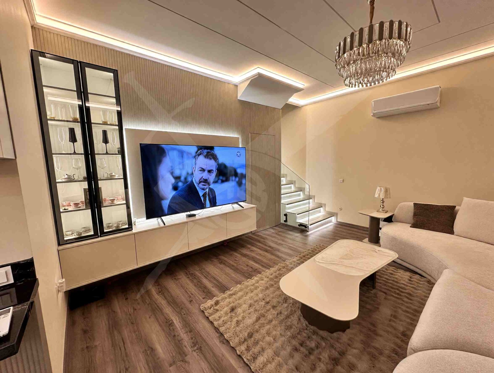 Продава КЪЩА, гр. Бургас, Сарафово, снимка 2 - Къщи - 55056394