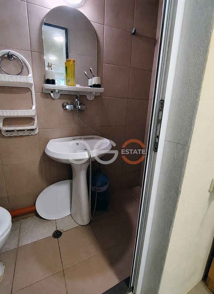 Продава 1-СТАЕН, гр. Варна, Бриз, снимка 4 - Апартаменти - 54650466