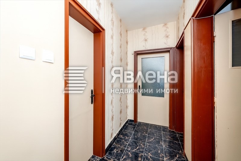 Продава 3-СТАЕН, гр. София, Център, снимка 8 - Апартаменти - 55083032