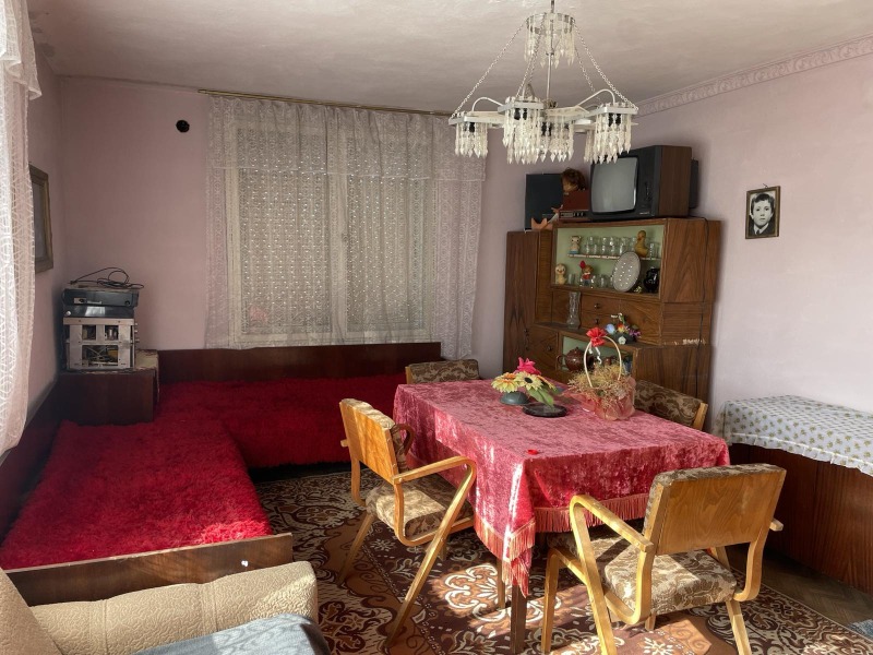 Продается  Этаж дома область Стара Загора , Мирово , 80 кв.м | 26728379 - изображение [2]