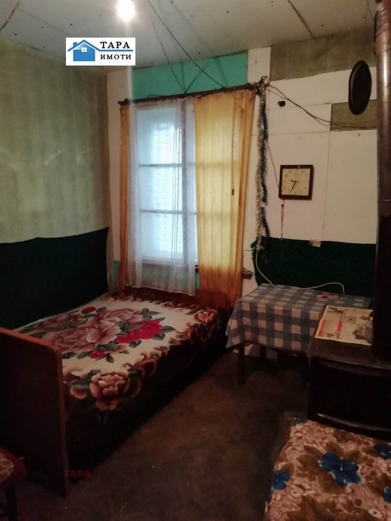 Продава КЪЩА, с. Белотинци, област Монтана, снимка 7 - Къщи - 52813931