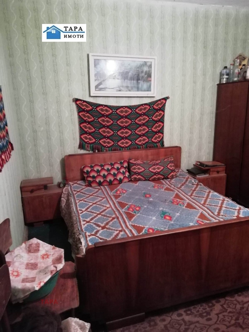 Продава КЪЩА, с. Белотинци, област Монтана, снимка 3 - Къщи - 52813931