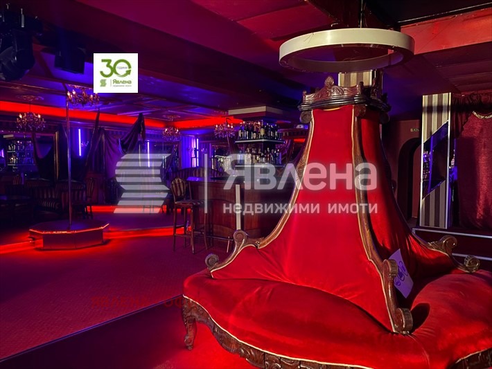 Zu verkaufen  Bar; Café Warna , Zentar , 394 qm | 55129128