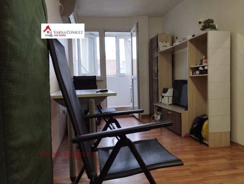 Продава 2-СТАЕН, гр. Варна, Лятно кино Тракия, снимка 2 - Апартаменти - 52538353