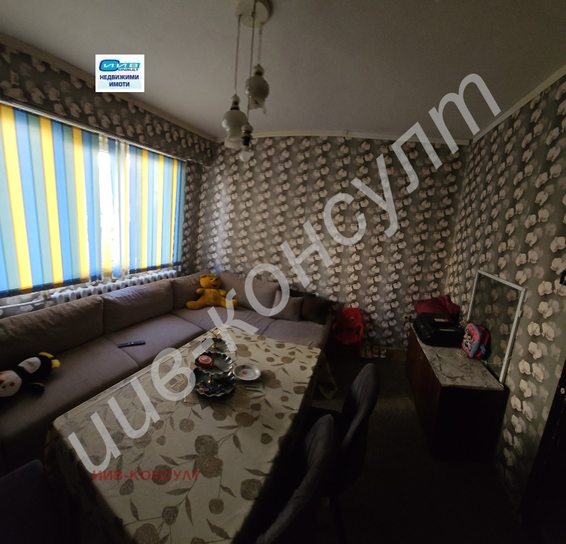 Продава 3-СТАЕН, гр. Велико Търново, Център, снимка 11 - Апартаменти - 52232290