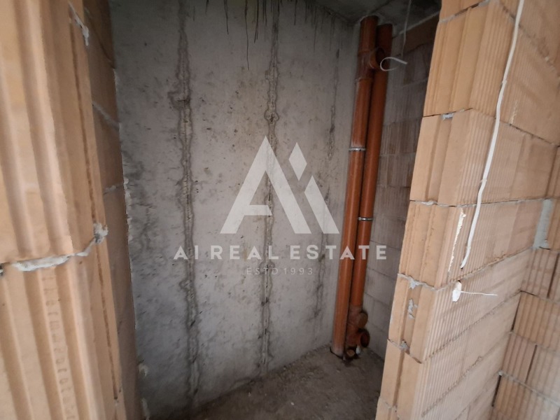 Eladó  2 hálószobás Pleven , Sirok centar , 90 négyzetméter | 71756169 - kép [13]