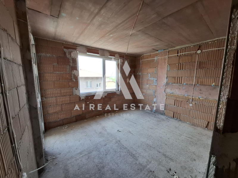 Eladó  2 hálószobás Pleven , Sirok centar , 90 négyzetméter | 71756169 - kép [11]