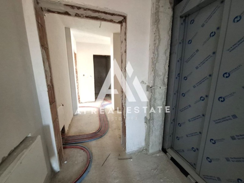 Продава  3-стаен, град Плевен, Широк център •  111 477 EUR • ID 96284181 — holmes.bg - [1] 