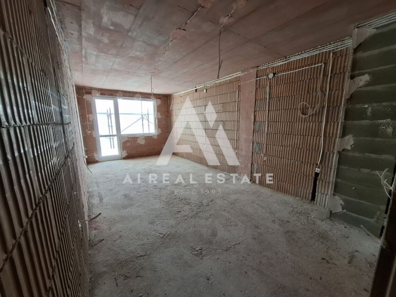 Eladó  2 hálószobás Pleven , Sirok centar , 90 négyzetméter | 71756169 - kép [7]