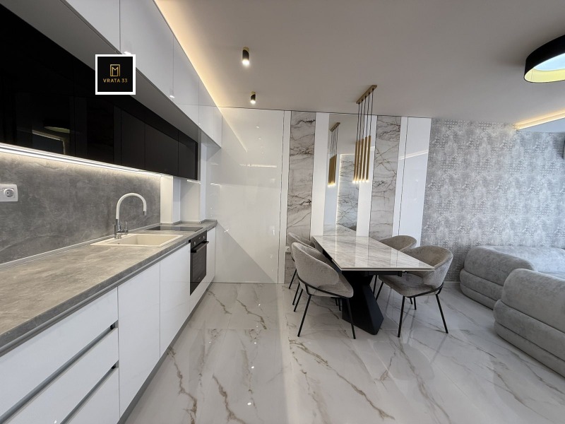 Продава 3-СТАЕН, гр. Пловдив, Остромила, снимка 8 - Апартаменти - 52770549