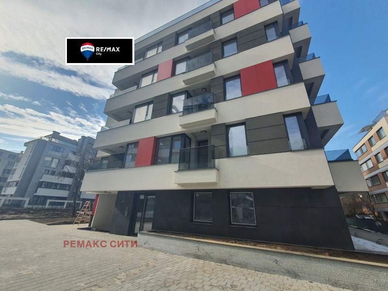 Продава  4-стаен, град София, Кръстова вада •  490 300 EUR • ID 27690646 — holmes.bg - [1] 