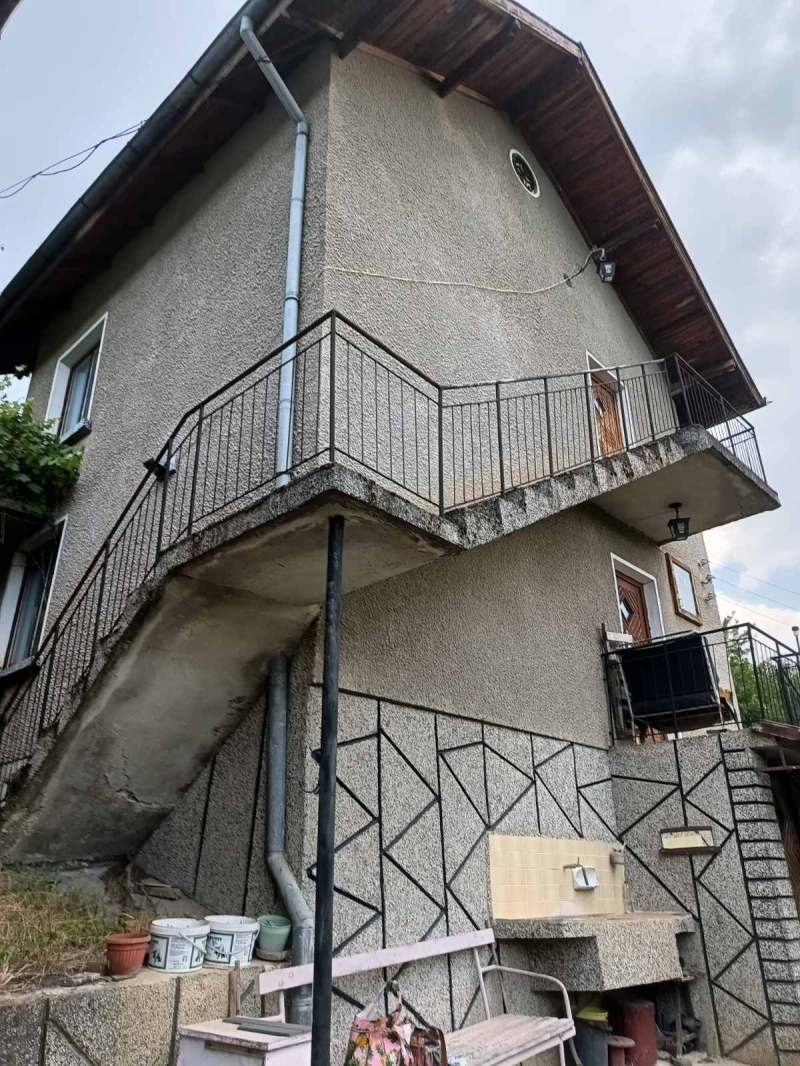Till salu  Hus region Sofia , Godetj , 295 kvm | 75562006 - bild [3]