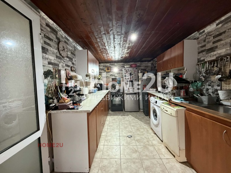 Продава КЪЩА, гр. Суворово, област Варна, снимка 12 - Къщи - 53539201