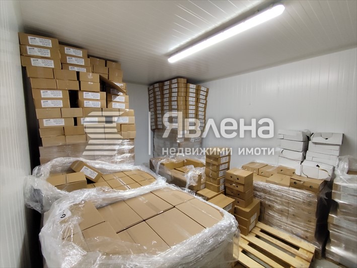 Til salgs  Oppbevaring Plovdiv , Industrialna zona - Sever , 534 kvm | 56484012 - bilde [7]