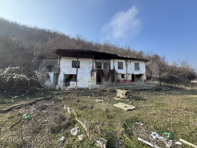Продава КЪЩА в област Русе, с. Сваленик - 140 кв.м / 8 000 € » 15 646.64 лв., ТОПИММО