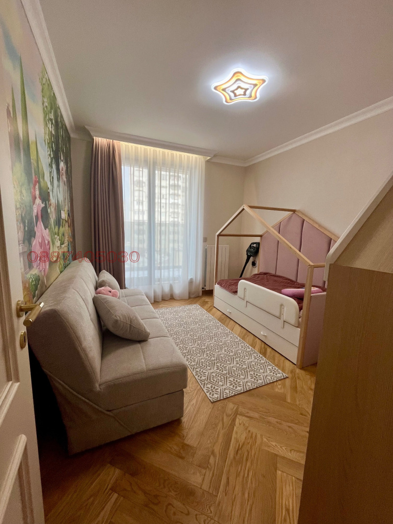 Продава  4-стаен град София , Младост 2 , 144 кв.м | 78598182 - изображение [8]