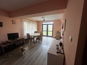 Casa m-t Dolna Traka, Varna 8