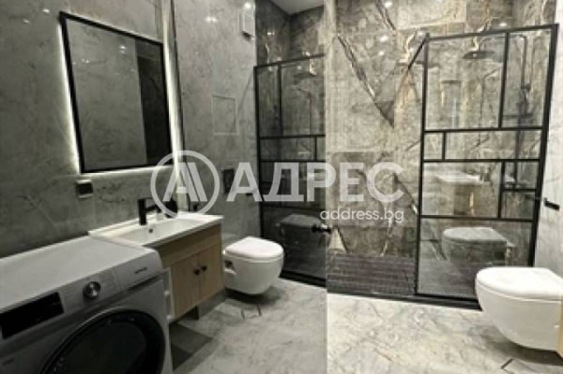 Продава  2-стаен, град София, Център •  269 990 EUR • ID 88076482 — holmes.bg - [1] 