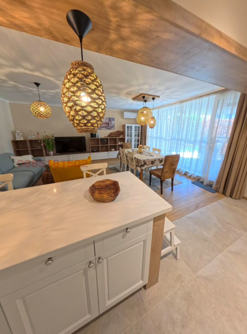 Продава  3-стаен град Бургас , Сарафово , 132 кв.м | 16494871 - изображение [2]