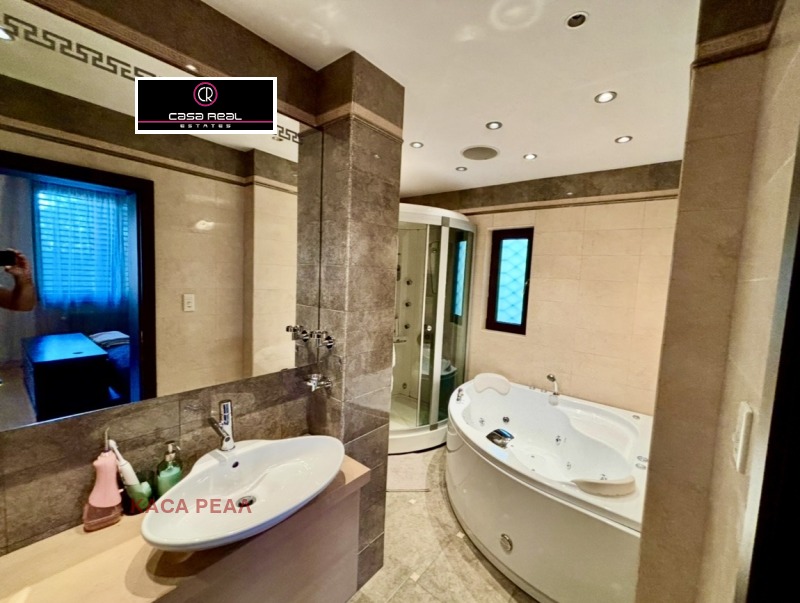 Продаја  3 спаваће собе Софија , Лозенец , 270 м2 | 84891149 - слика [16]
