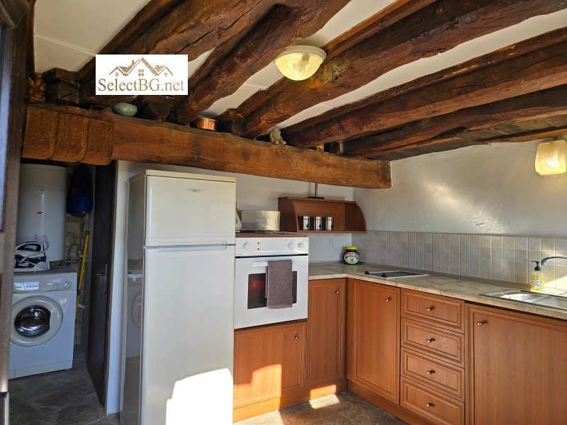 Продава КЪЩА, с. Гостилица, област Габрово, снимка 11 - Къщи - 53358583