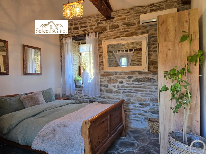 Продава КЪЩА, с. Гостилица, област Габрово, снимка 7 - Къщи - 53358583