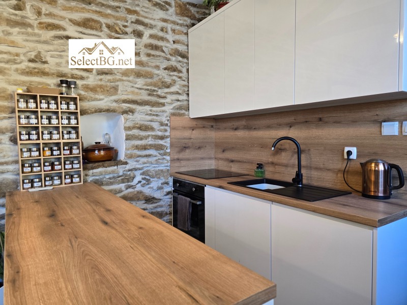 Продава КЪЩА, с. Гостилица, област Габрово, снимка 9 - Къщи - 53358583