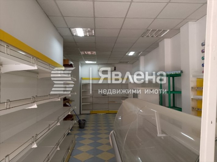 Продава  Магазин град Благоевград , Освобождение , 73 кв.м | 20305158 - изображение [2]