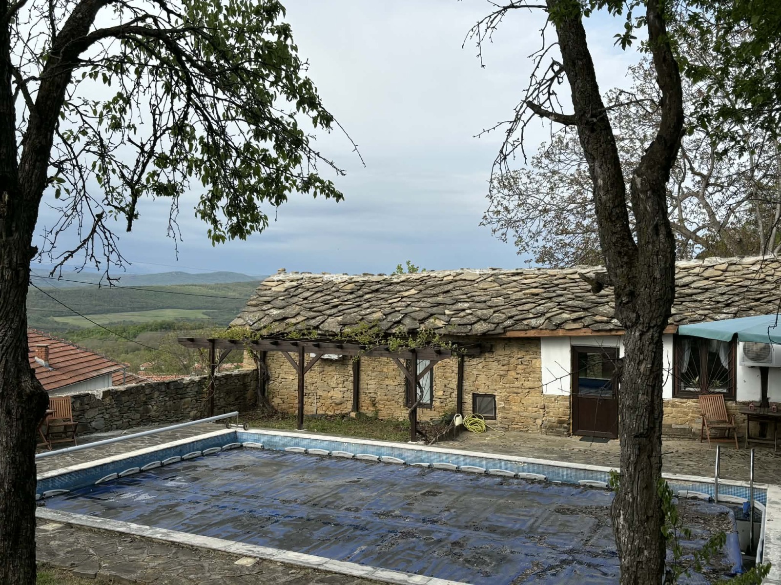 Продава КЪЩА, с. Гостилица, област Габрово, снимка 5 - Къщи - 53358583