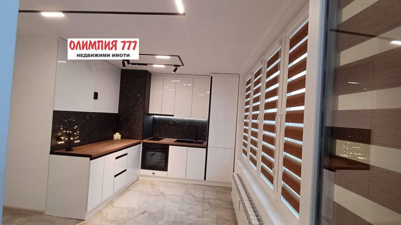 Продава 2-СТАЕН, гр. Плевен, Широк център, снимка 1 - Aпартаменти - 48689394