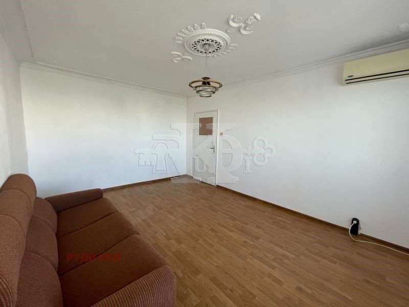 For Sale  2 bedroom Varna , Vladislav Varnenchik 2 , 70 sq.m | 68948557