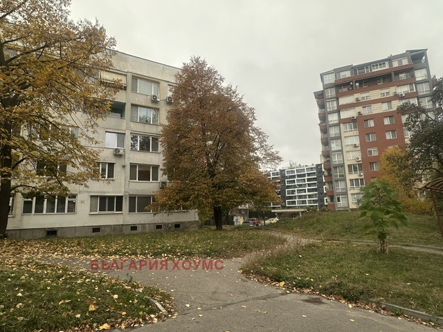 Продава 3-СТАЕН, гр. София, Дианабад, снимка 2 - Апартаменти - 56679849