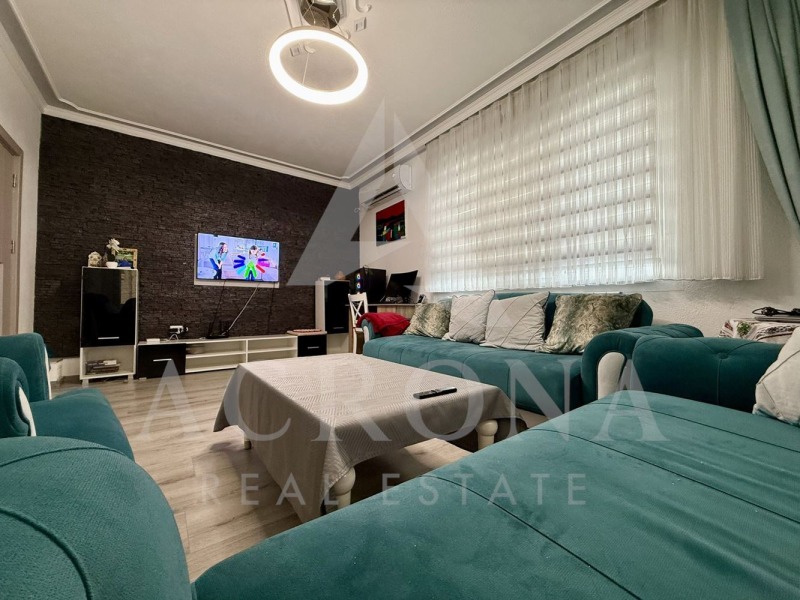 Продава ЕТАЖ ОТ КЪЩА, гр. Асеновград, област Пловдив