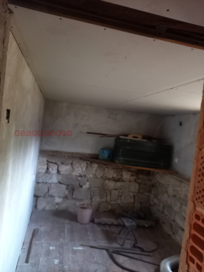 Продава КЪЩА, гр. Елена, област Велико Търново, снимка 16 - Къщи - 52780979