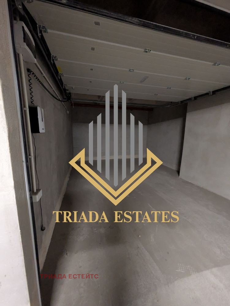 Продава ГАРАЖ, ПАРКОМЯСТО, гр. Бургас, Братя Миладинови, снимка 3 - Гаражи и паркоместа - 53097445