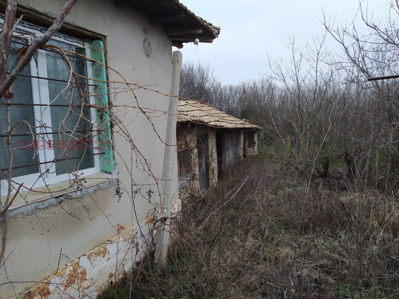 Продава КЪЩА, с. Метличина, област Варна, снимка 2 - Къщи - 53605562