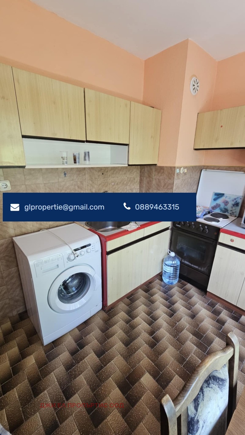 Na prodej  Studio Sofia , Svoboda , 44 m2 | 37233116 - obraz [2]