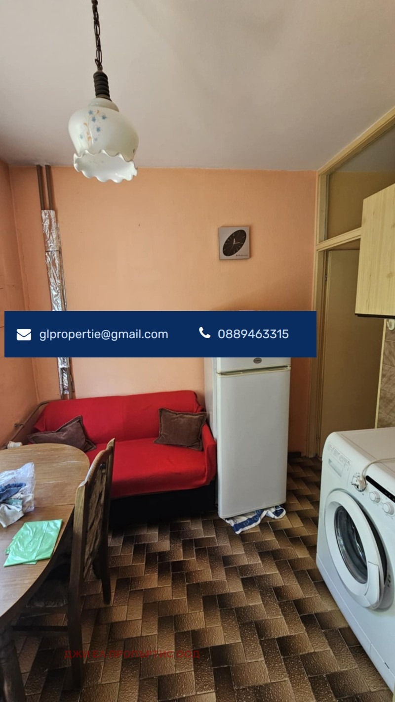 Na prodej  Studio Sofia , Svoboda , 44 m2 | 37233116 - obraz [3]