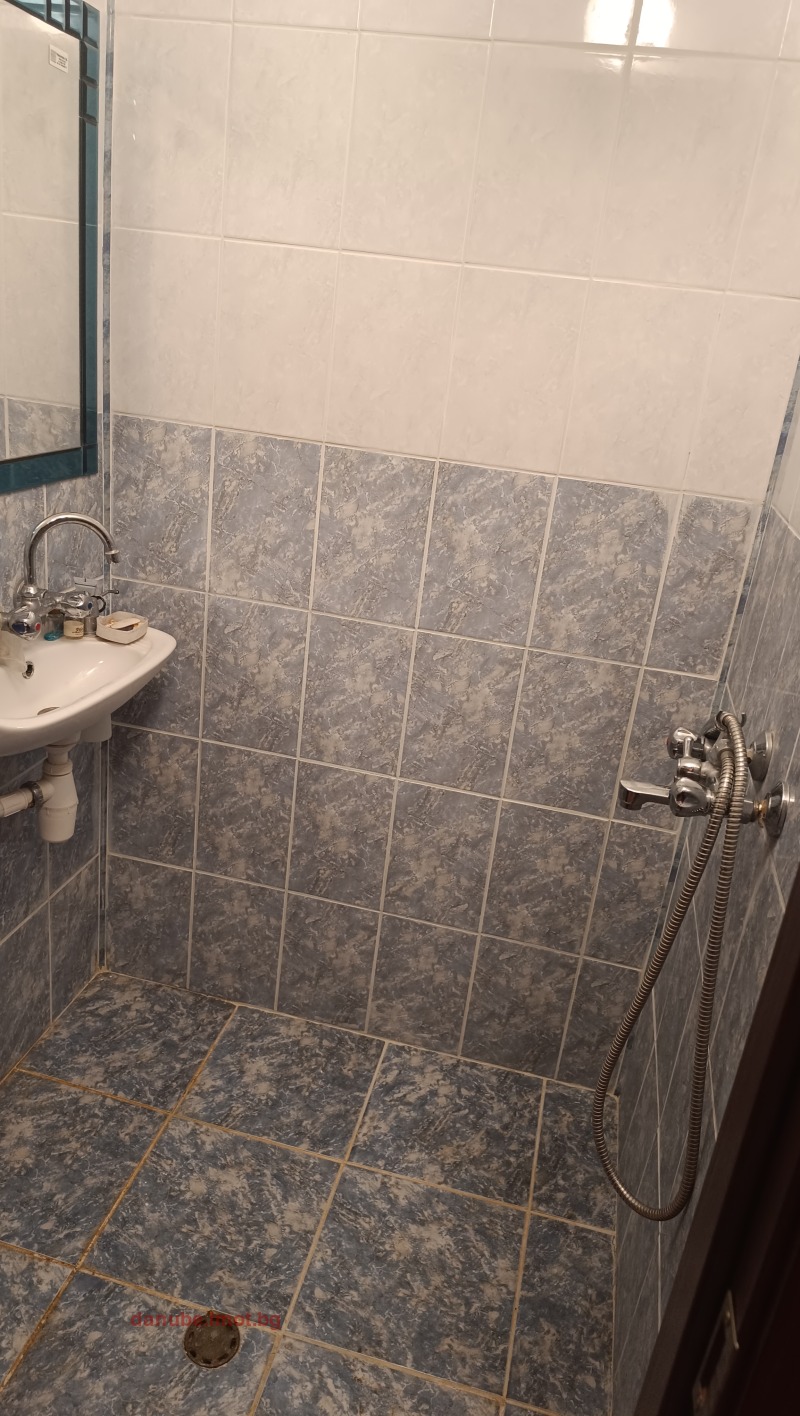 Te koop  Studio Ruse , Druzjba 3 , 30 m² | 19356305 - afbeelding [9]