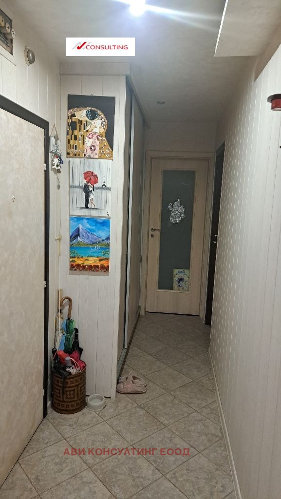 Продава 3-СТАЕН, гр. София, Сухата река, снимка 8 - Апартаменти - 53120600