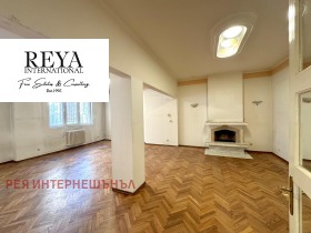 2 bedroom Tsentar, Sofia 1