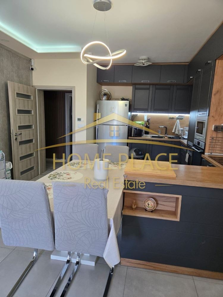 Продава 3-СТАЕН, гр. Варна, Бриз, снимка 3 - Апартаменти - 52626709