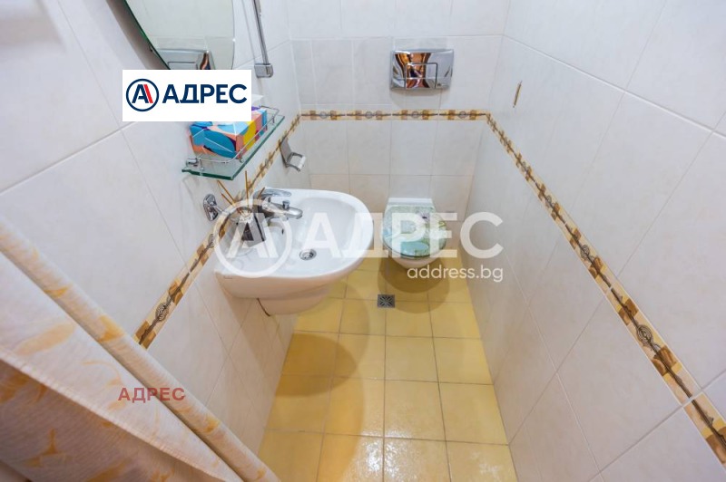 Продава МНОГОСТАЕН, гр. Варна, Център, снимка 13 - Апартаменти - 50627726