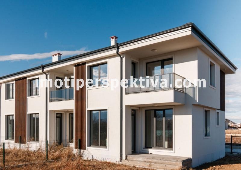 Продава КЪЩА, гр. Пловдив, Кючук Париж, снимка 2 - Къщи - 47269101