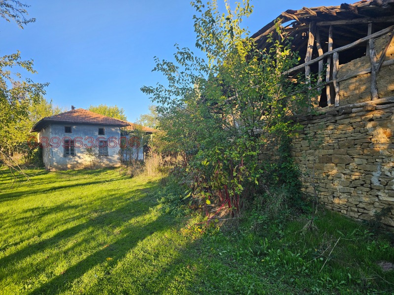 In vendita  Casa regione Veliko Tarnovo , Blagoevo , 2100 mq | 39820546 - Immagine [3]